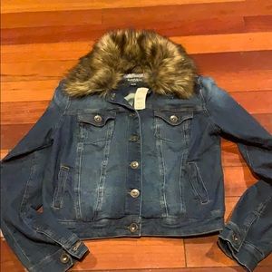 Kensie Jean jacket size small NWT